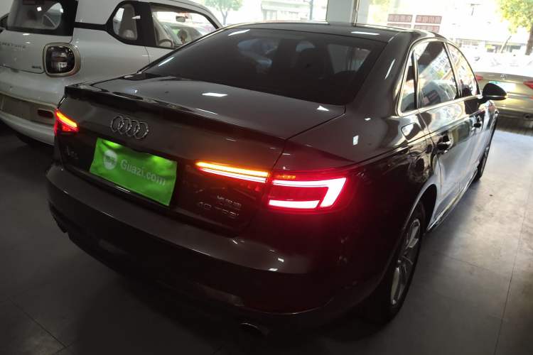 Used Audi A4L 2017 40 TFSI Ambition Edition