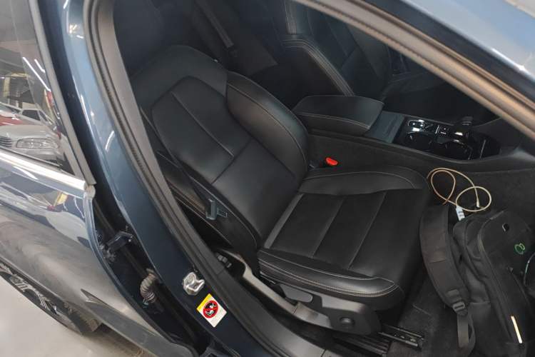 Used Volvo XC40 2021 T3 Zhiyuan Luxury Edition