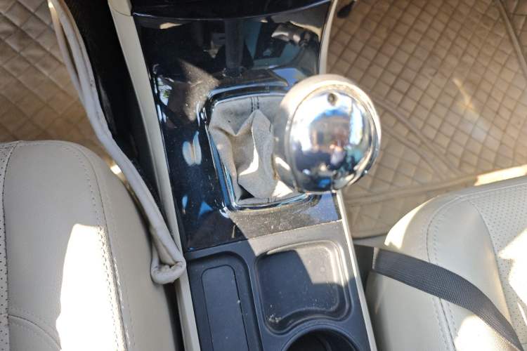 Used Geely Auto GC7 2013 1.5L Manual Luxury Model