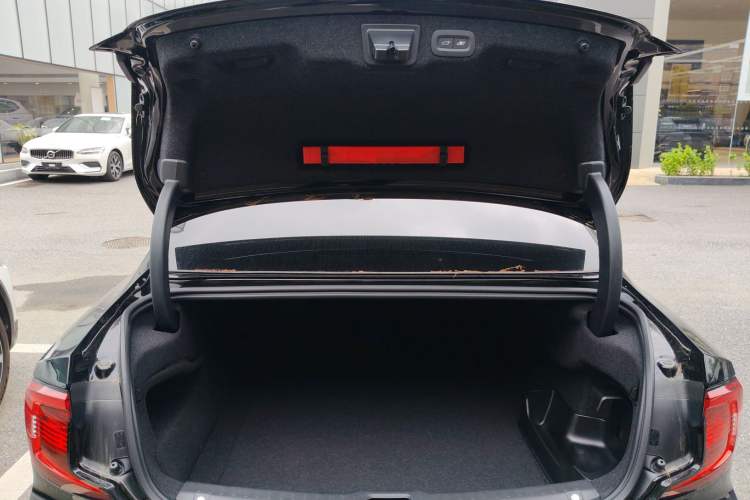 Used Volvo S90 New Energy 2025 Plug-in Hybrid Four-Wheel Drive Long-Range Luxury Smart Edition Trunk