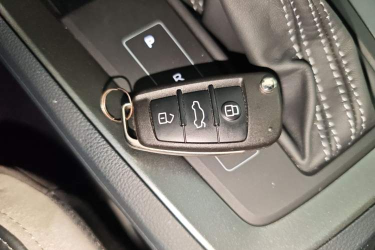 Used Audi Q3 2024 40 TFSI Fashion Dynamic Model