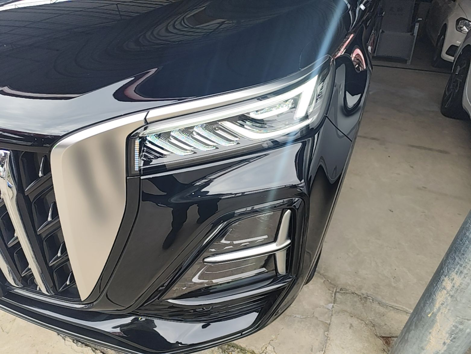 Hongqi HS5 2023 2.0T Qixiang Pro Edition — снимка 8