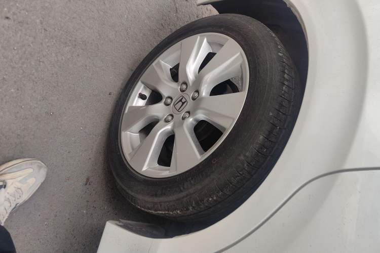 Used Honda Jade 2014 1.8L Automatic Comfort Elite Version 5 Seats