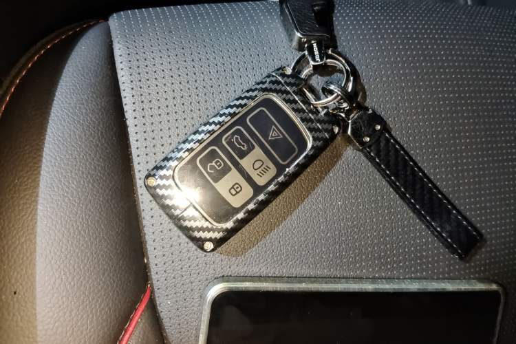 Used Land Rover Discovery Sport 2021 249 PS R-Dynamic S Performance Edition
