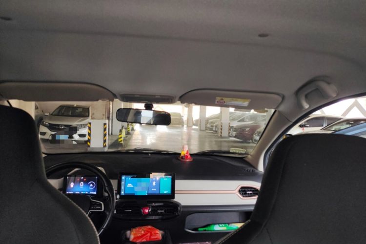 Used SOL E10X 2021 302 km Range Luxury Version 30.2 kWh Headliner