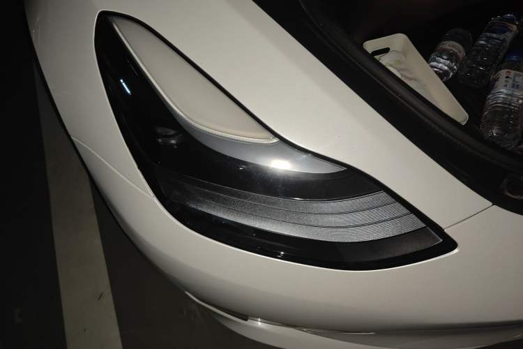 Used Tesla Model 3 2022 Performance High-Performance All-Wheel-Drive Version Right Front Headlight