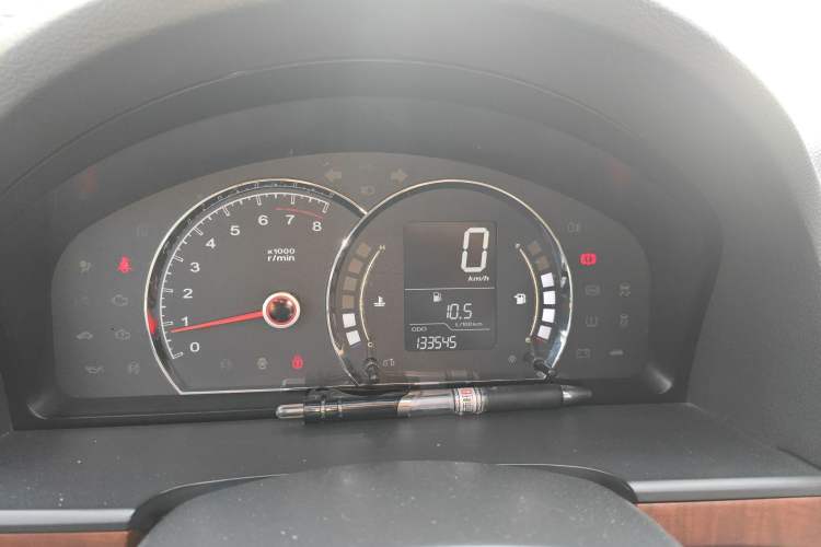 Used Roewe 350 2014 1.5L Manual Swift Edition
