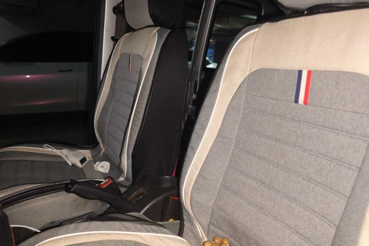 Used Wuling Rongguang 2012 1.2L Extended Basic Version LJY