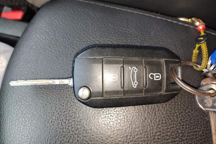 Used Peugeot 408 2014 1.8L Automatic Luxury Edition
