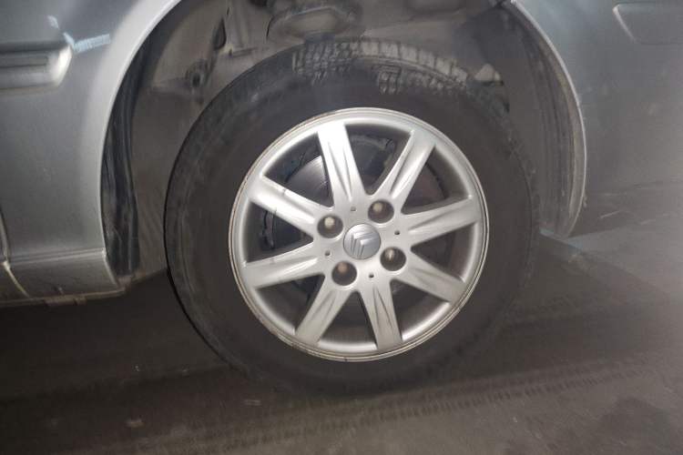 Used Citroen Elysee 2013 Sedan Classic 1.6L Manual Tech Model CNG
