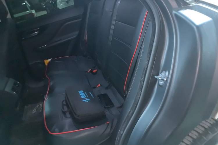 Used Jaguar F-PACE 2018 2.0T Four-Wheel Drive Urban Luxury Edition