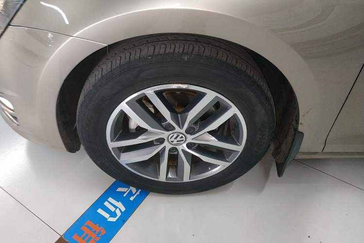 Used Volkswagen Golf 2016 230TSI Automatic Luxury Version