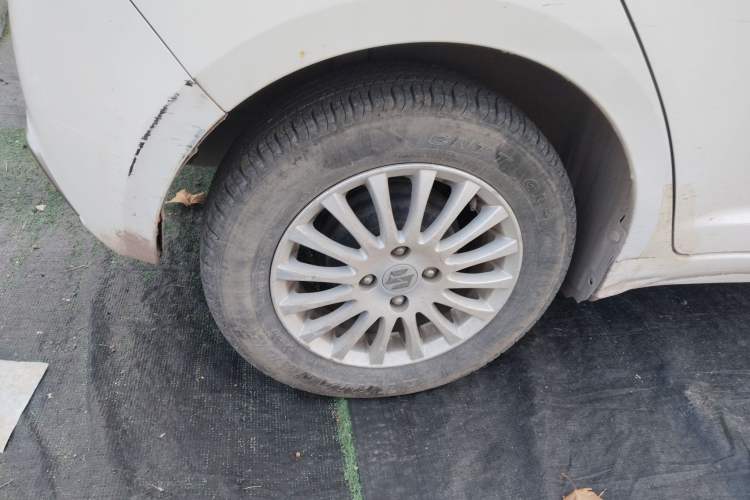 Used Suzuki Swift 2014 1.3L Manual Standard Edition