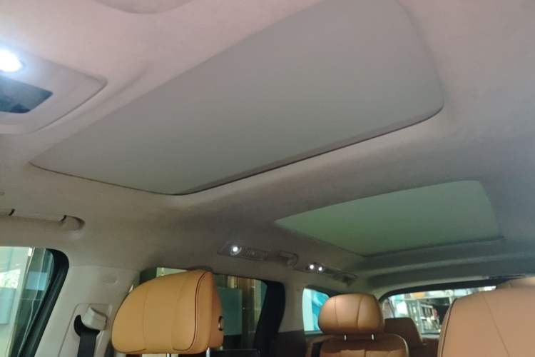 Used Denza D9 2022 DM-i 970 Four-Wheel Drive Flagship Model