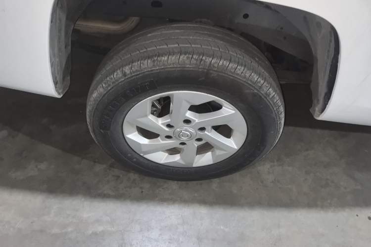 Used Great Wall King Kong Poer 2024 2.0T Automatic 8AT Diesel Two-Wheel-Drive Elite Flatbed
