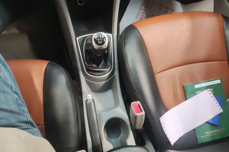 Used Hyundai Verna (older generation) 2014 1.4L Manual Smart GLS Trim
