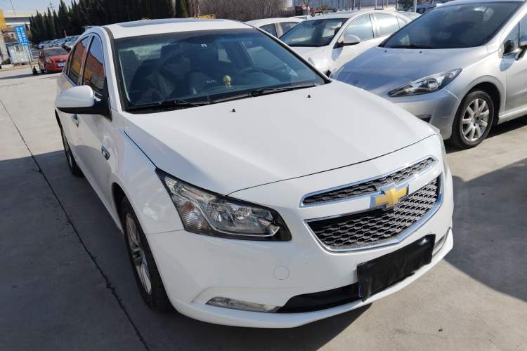 Used Chevrolet Cruze 2015 1.5L Classic SE AT
