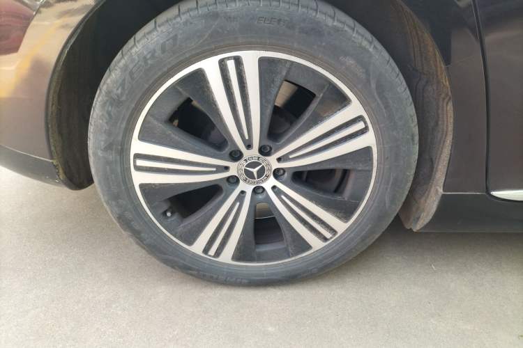 Used Mercedes-Benz EQE 2022 350 Luxury Edition Exterior 5