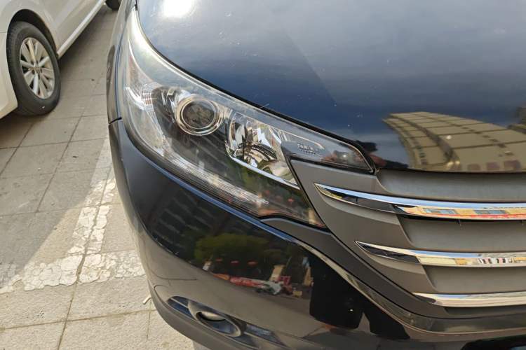 Used Honda CR-V 2015 2.0L 2WD Classic Edition
