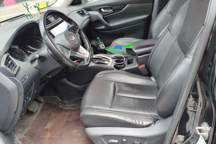 Used Nissan X-Trail 2019 2.0L CVT Smart Connect Comfort Edition 2WD
