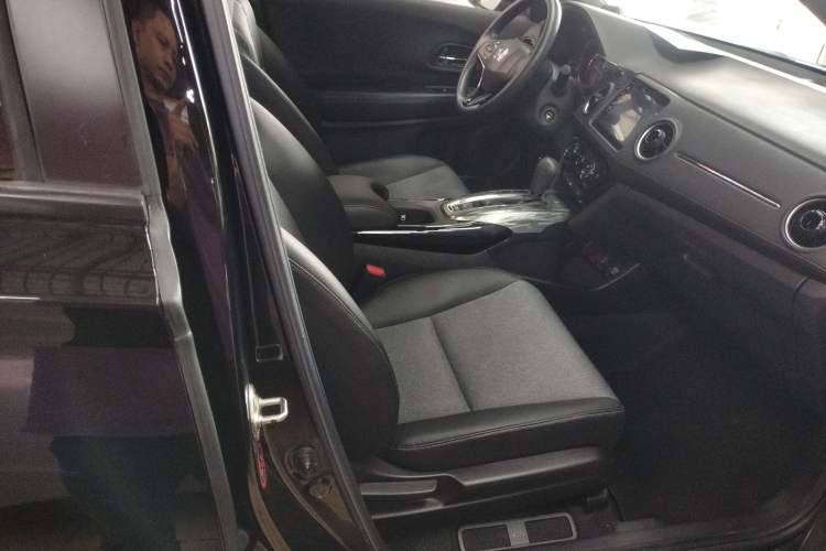 Used Honda XR-V 2020 1.5L CVT Comfort Version Right Front Seat