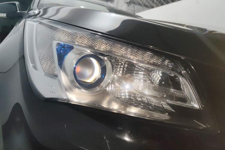 Used Buick LaCrosse 2013 2.4L SIDI Elite Comfort Version