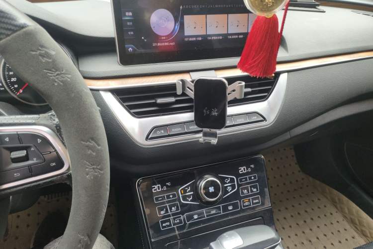 Used Hongqi H5 2018 30TD Smart Connect Enjoy Edition
