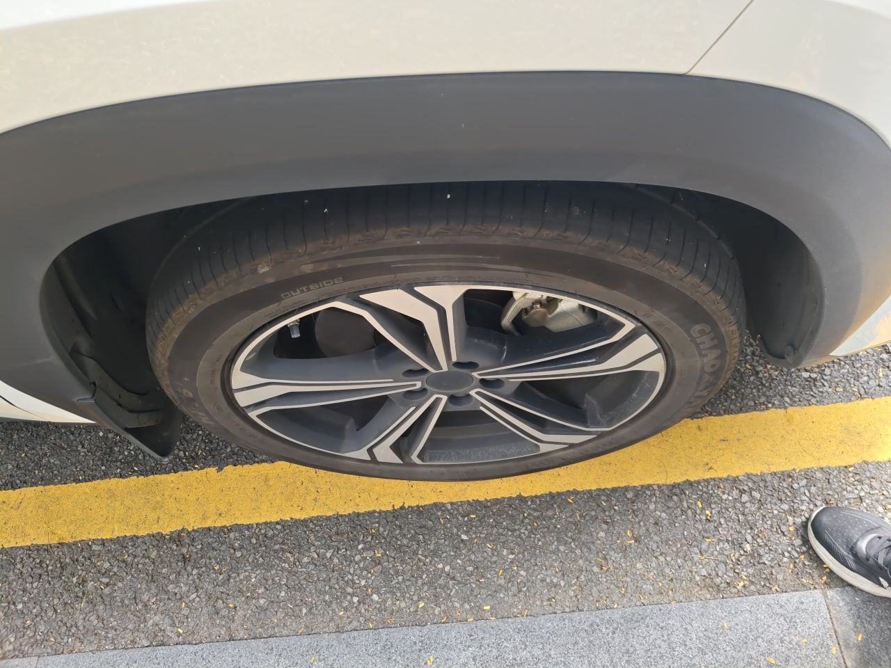 Geely Galaxy L7 2024 1.5T 115 km MAX Dragon Edition — снимка 8