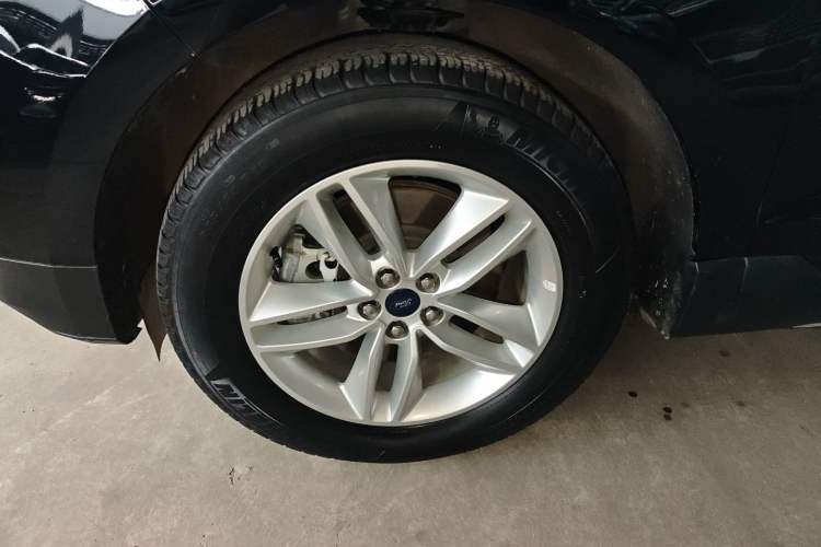 Used Ford Edge 2021 PLUS EcoBoost 245 Two-Wheel-Drive Elite 5-Seater