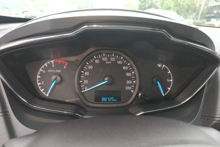 Used Ford Escort 2017 Happiness Edition 1.5L Automatic Fashion Version
