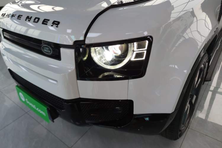 Used Land Rover Defender 2024 110 3.0T P400 X-DYNAMIC HSE
