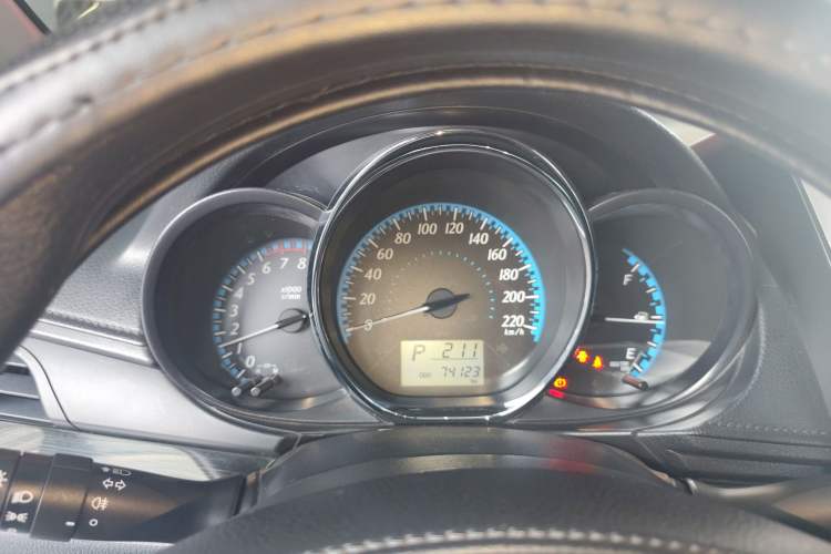 Used Toyota YARiS L Zhi Xiang 2019 1.5E CVT Dynamic Edition China VI compliant Instrument Cluster