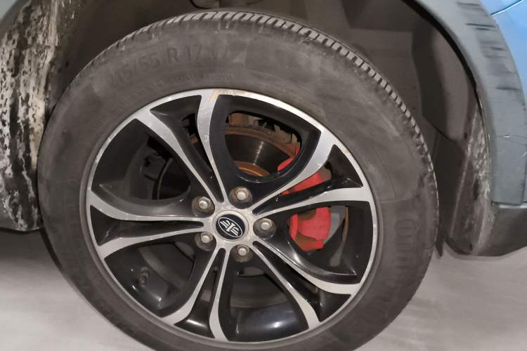 Used FAW Senya R7 2017 1.6L Automatic Smart Version
