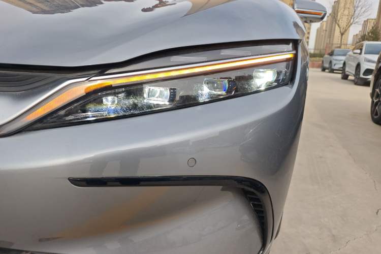 Used BYD Han 2022 EV Genesis Edition 715KM Front-Wheel-Drive Prestige Model