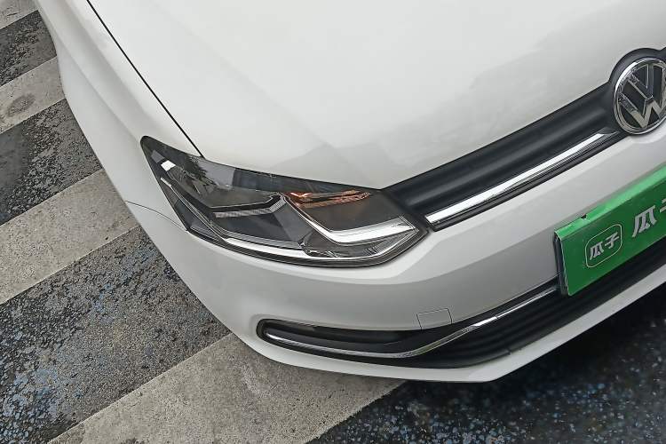 Used Volkswagen Polo 2016 1.6L Automatic Comfort Model