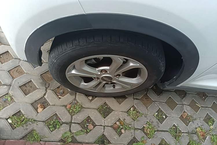 Used Chery QQ Little Ant 2018 400 4-Seater Smart Edition Left Front Wheel Hub