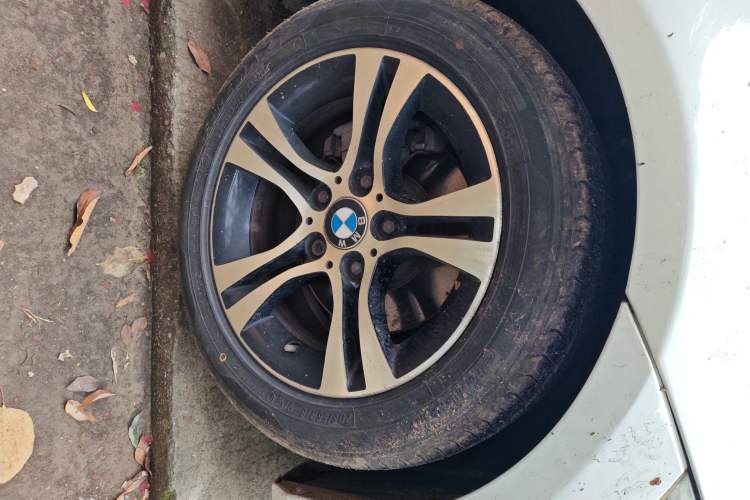 Used BMW 3 Series 2012 318i Leading Model
