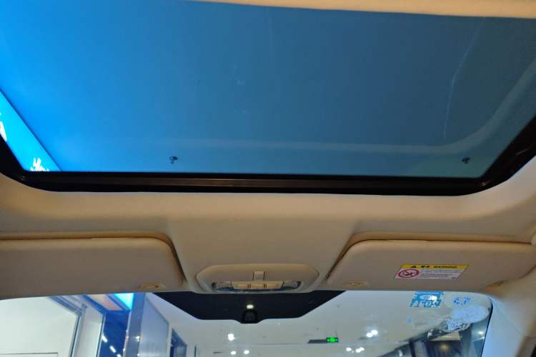 Used Ford Escort 2017 Happiness Edition 1.5L Automatic Fashion Version
