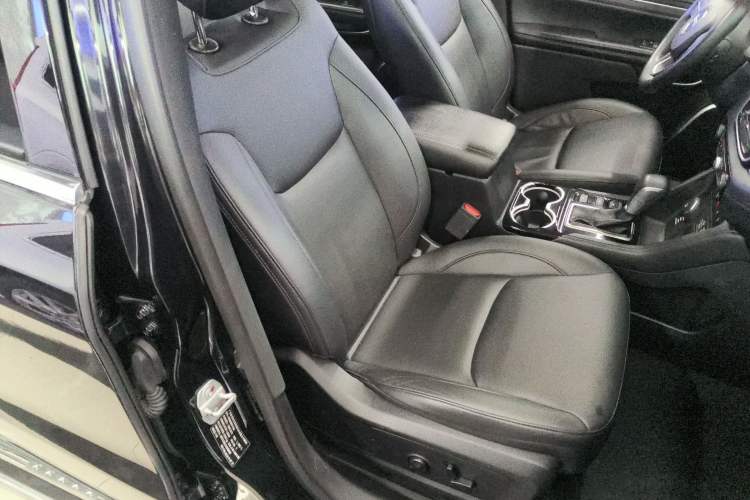 Used Jeep Grand Commander 2018 2.0T Four-Wheel Drive Prestige Edition China V