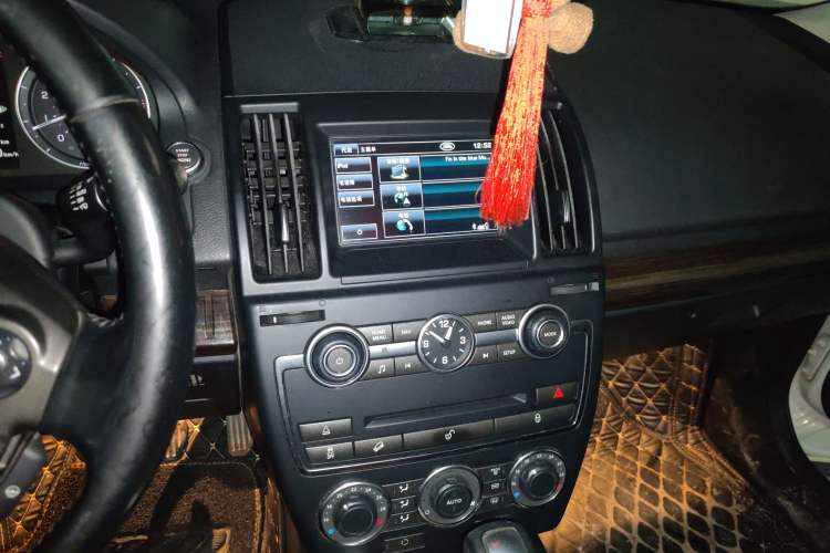 Used Land Rover Freelander 2 2013 2.0T Si4 SE Gasoline Edition