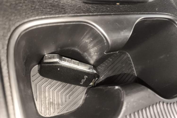 Used Kia Sportage (Chinese Domestic Model) 2023 1.5T Two-Wheel Drive Prestige Edition Interior 1