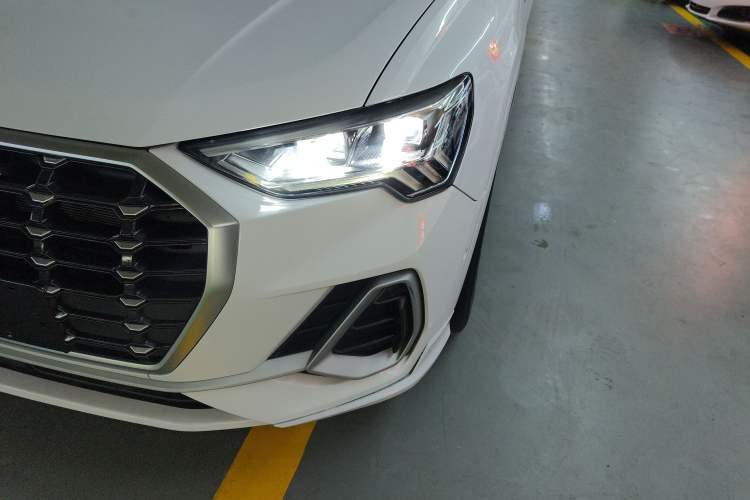 Used Audi Q3 2022 35 TFSI Fashion Dynamic Model