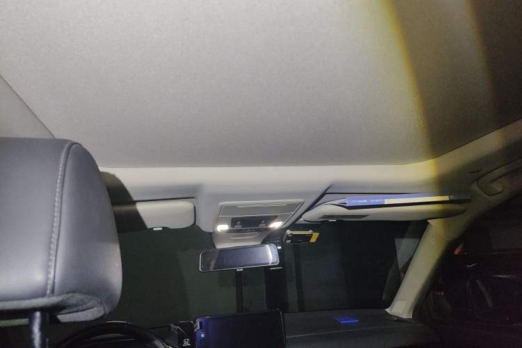 Used Honda CR-V 2023 240TURBO All-Wheel-Drive Premium Edition 5 Seats
