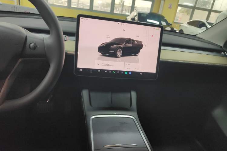 Used Tesla Model Y 2024 Long-Range All-Wheel-Drive Version Audio And AC Panel