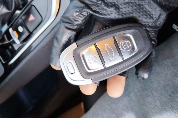 Used Hongqi E-QM5 2023 620km PLUS
