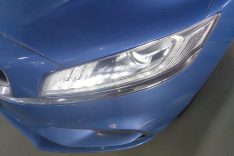 Used Geely Auto Emgrand GT New Energy 2018 1.5T PHEV Yao Ling Edition Left Front Headlight