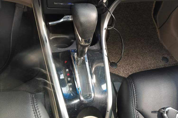 Used Honda Crider 2013 1.8L automatic luxury edition
