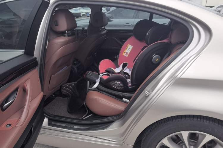 Used BMW 5 Series 2017 525Li Leading Model