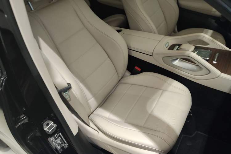 Used Mercedes-Benz GLE New Energy 2022 Restyled GLE 350 e 4MATIC
