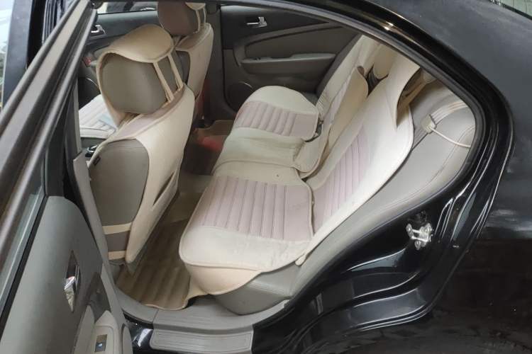 Used Chevrolet Epica 2013 1.8 SE Comfort Edition AT Left Rear Seat